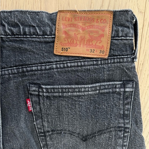 Levis 510 jeans, size 32W 30L - Picture 3 of 3
